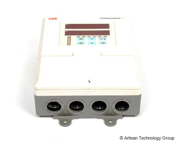 ABB COMMANDER C310/0010/STD Wall-/Pipe-Mount Universal Process Controller
