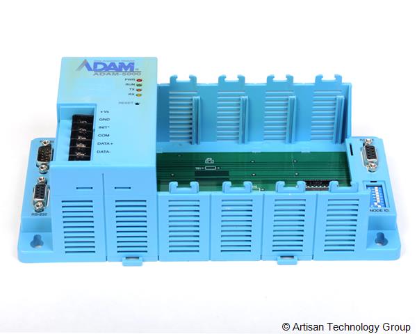 Advantech ADAM-5000/485 4-Slot Distributed DAC Controller
