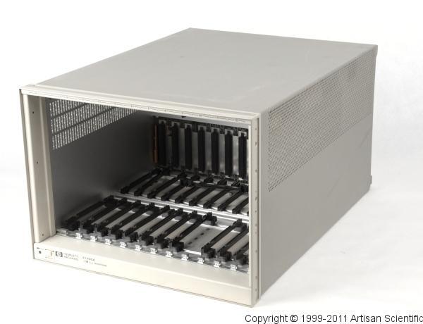 HP E1400A C-Size VXI Mainframe