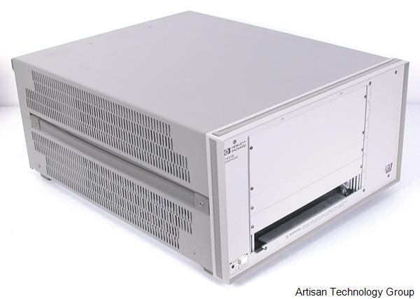 HP E1421B VXI Mainframe