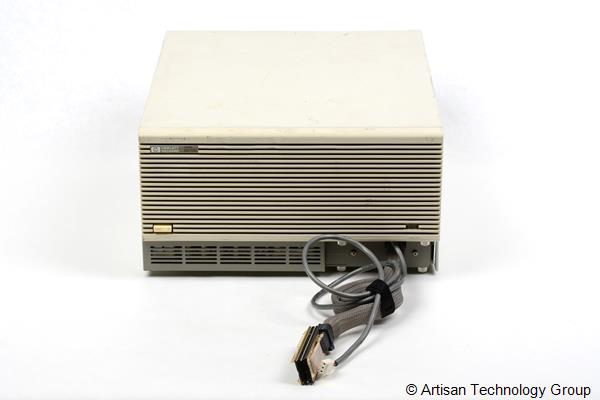 HP 64700A Emulator Card Cage