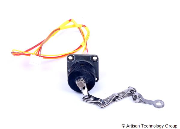 Amphenol PT02E14 MIL-DTL-26482 Series I Bayonet Coupling with Solder Contact Termination