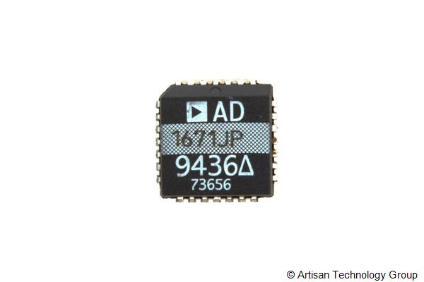 Analog Devices AD1671JP A/D Converter