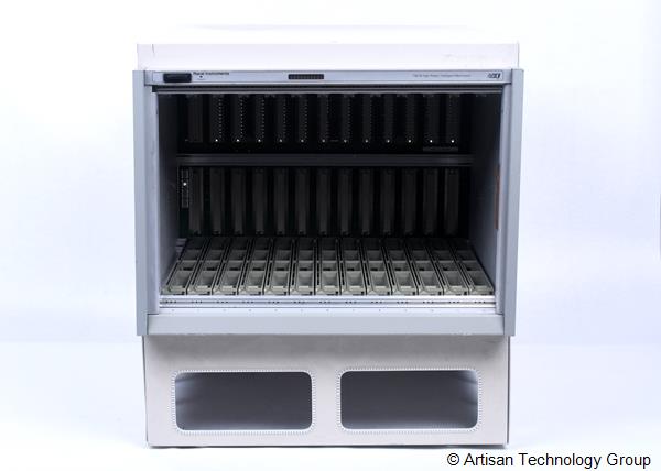 Racal 1261B 13-Slot High-Performance VXI Mainframe