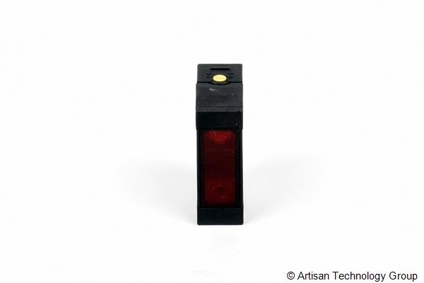 Baumer OHDK 14P5101/S35A Diffuse Sensor with Background Suppression
