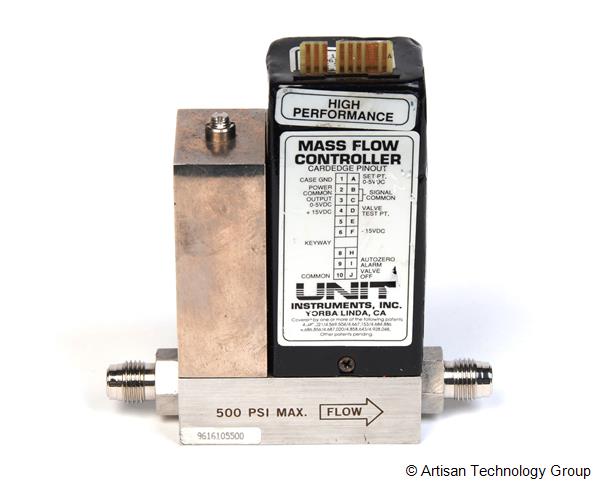 Unit Instruments UFC-1400A Nitrogen Gas, 500 SCCM, Mass Flow Controller