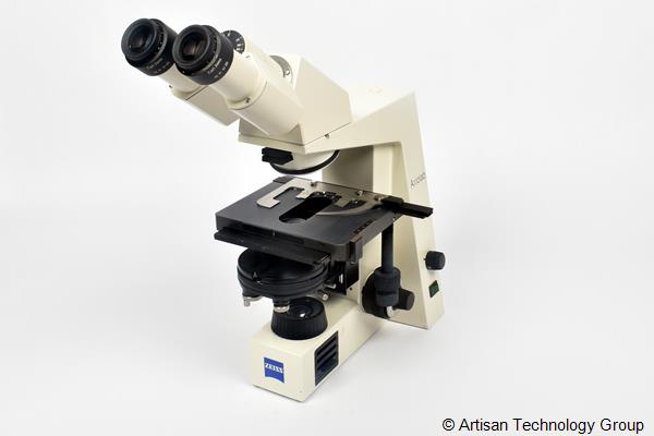 Carl Zeiss Axiolab E re Microscope