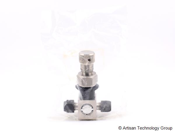 Circle Seal Controls MV92T1-4CC Micro-Metering Fingertip Valve