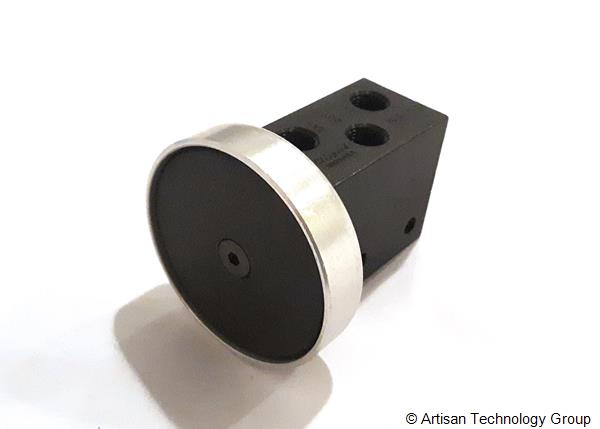 Clippard PB-1-BK 3-Way Poppet Palm Button Valve