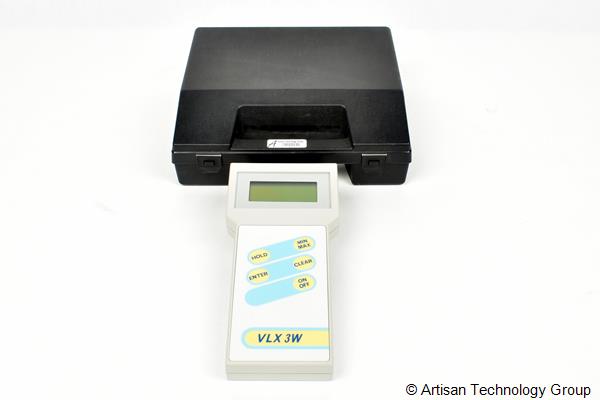 Cole-Parmer VLX-3W Microprocessor-Controlled Radiometer