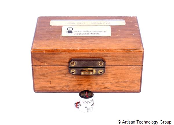 Columbia Research Laboratories 302-7 Piezoelectric Accelerometer