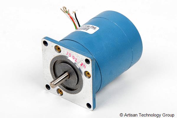 Superior Electric M062-LS03 SLO-SYN Synchronous / Stepping Motor