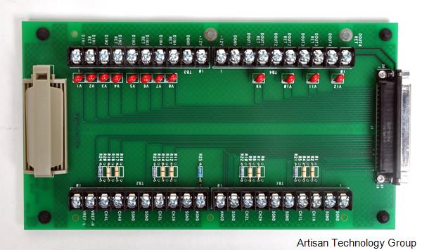 DT777 Measurement Computing (Screw Terminal and Breakout Box