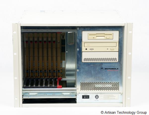Motorola CPX2208 8-Slot CompactPCI Chassis, w/ CD and Floppy Drives