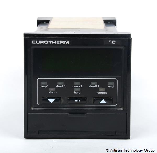Eurotherm 812/PAP/00/S/0-1600C/SPS/S/MM// Microprocessor Based Programmer/Controller