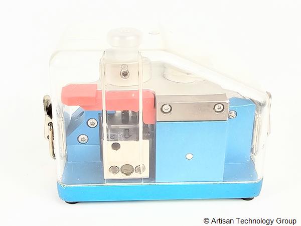 Fitel S321 Optical Fiber Cleaver