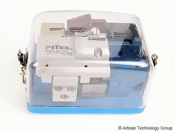 Fitel S323 High Precision Optical Fiber Cleaver