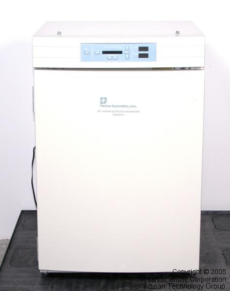 Forma Scientific 3110 Series II CO2 Water Jacketed Incubator