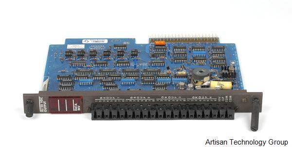 GE Fanuc IC600YB913B High Density 10 to 50 VDC Sink Output Module
