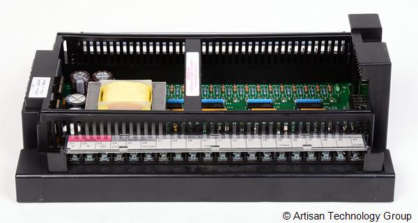 GE Fanuc IC692MDR541C I/O and Power Supply Base Module