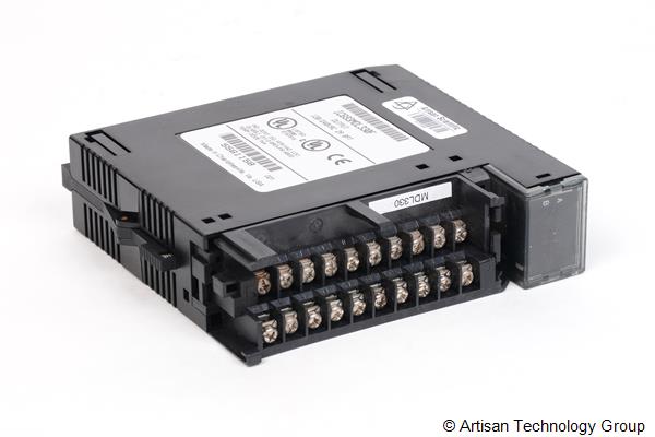 GE Fanuc IC693MDL330 Series 90-30 AC Voltage Output Module