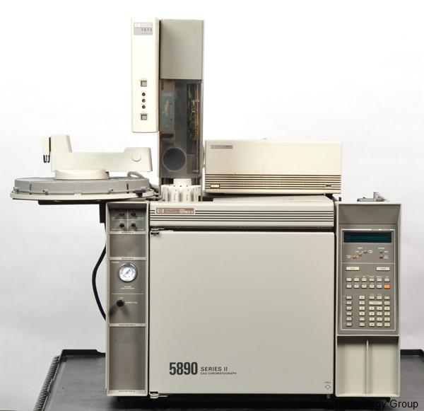 HP 5890 Series II Gas Chromatograph