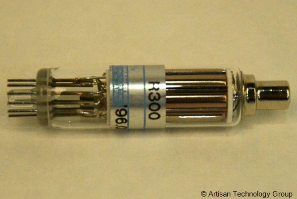 Hamamatsu R300 Photomultiplier Tube