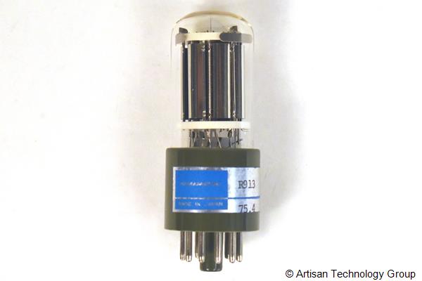 Hamamatsu R913 Photomultiplier Tube