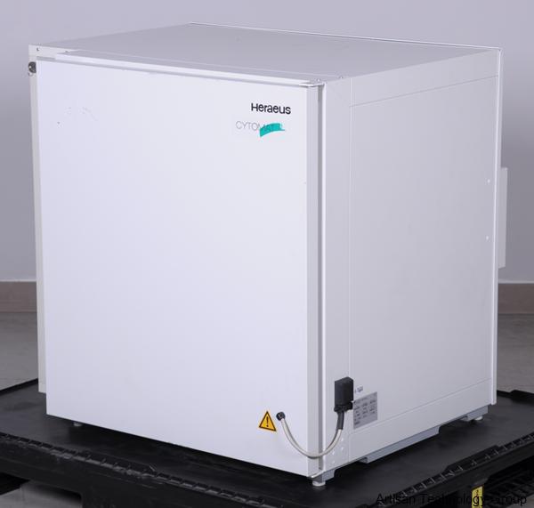 Cytomat 6000 Heraeus (Automated Incubator with Plate Shuttle System