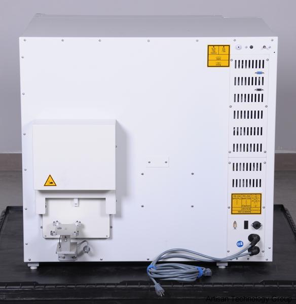 Cytomat 6000 Heraeus (Automated Incubator with Plate Shuttle System