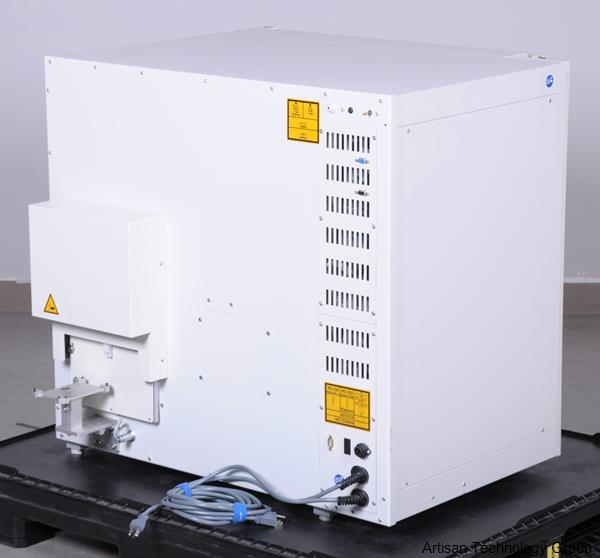 Cytomat 6000 Heraeus (Automated Incubator with Plate Shuttle System