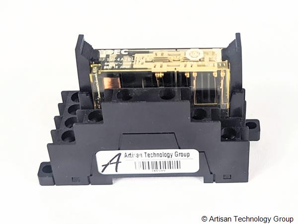 IDEC RF1V-4A2BL-D24 Force Guided Relay with Socket