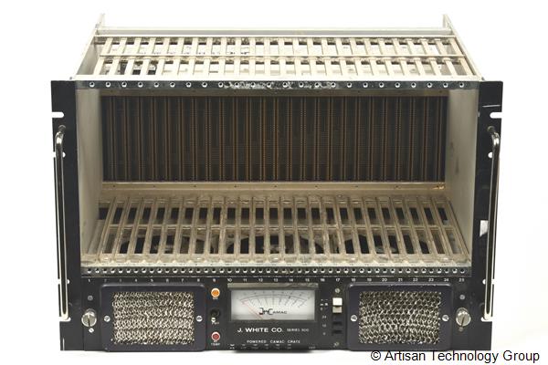 J. White 800 Powered CAMAC Crate
