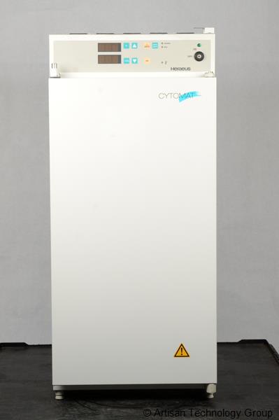 Heraeus Cytomat 2 C Automated Incubator