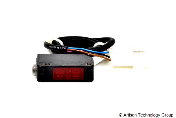Keyence PZ-M11P General Purpose Photoelectric Sensor