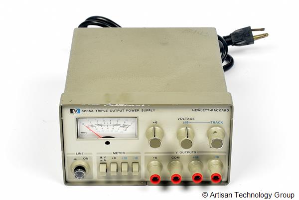 HP 6235A 13 W Triple Output Power Supply