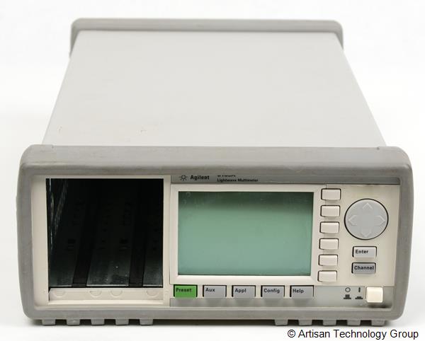 Keysight 8163A Lightwave Multimeter Mainframe System