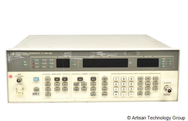 HP 8657A Signal Generator