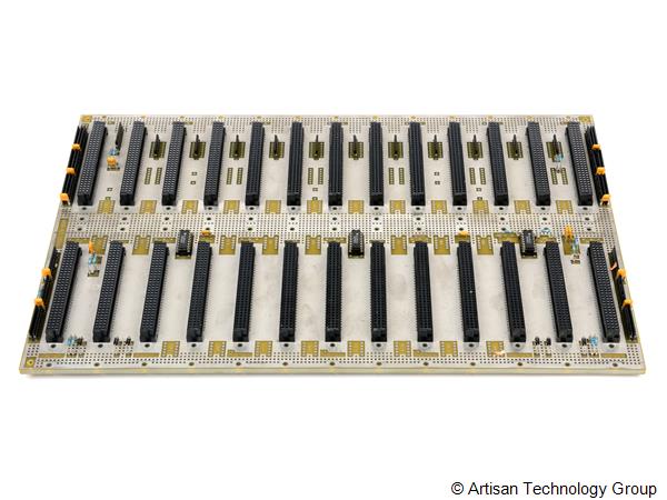 HP E1401-66501 13-Slot C-Size VXI Backplane
