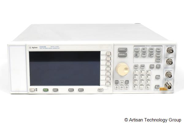 HP E4424B ESG-AP Series RF Signal Generator