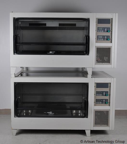 Kuhner ISF-1-V Climo-Shaker Refrigerated Incubator and Platform Shaker
