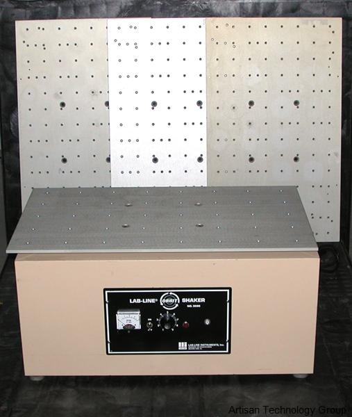 Barnstead 3590 Orbital Shaker (2