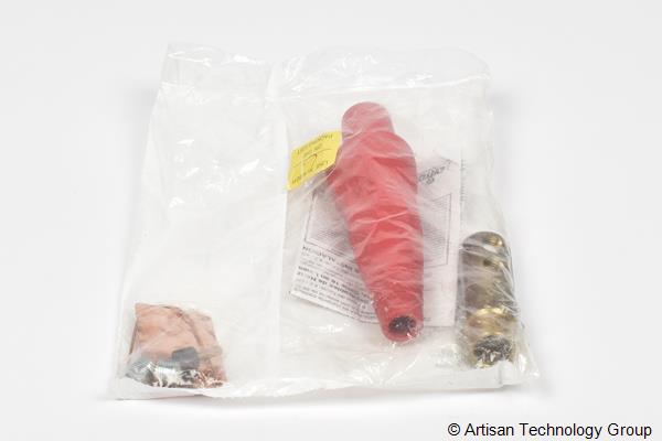 Leviton 203-16D33-R Inline Single-Pole Cam-Type Detachable Plug Kit