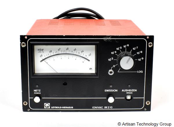 Leybold IM 210 Ionivac Ionization Vacuum Gauge