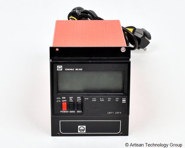 Leybold IM 220 Ionivac Ionization Vacuum Gauge