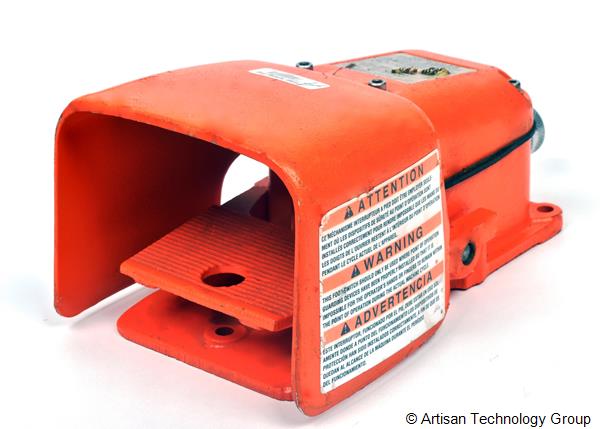 Linemaster 531-SWH Hercules Foot Switch