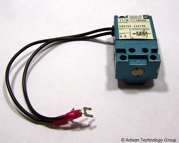 MAC 111B-111BAAA Universal Valve