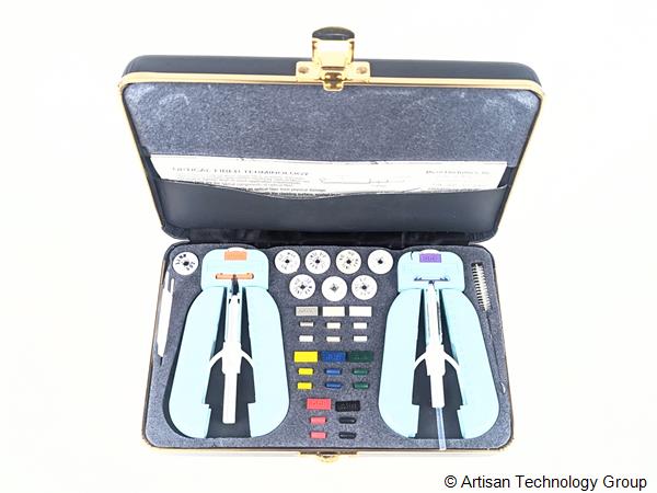 Micro Electronics MS-FOK-1 Fiber Optic Stripping Kit