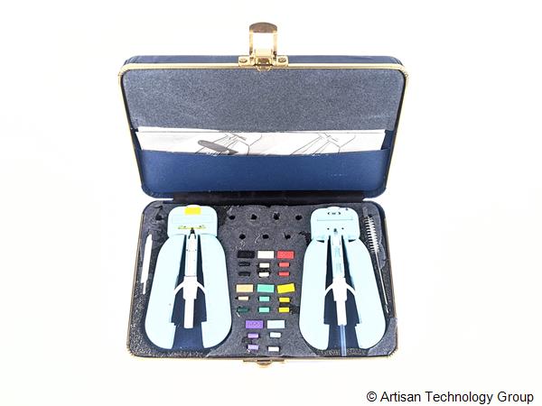 Micro Electronics MS-FOK-1 Fiber Optic Stripping Kit