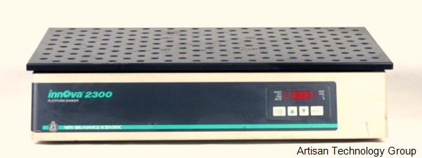 New Brunswick Scientific Innova 2300 Large Capacity Platform Shaker